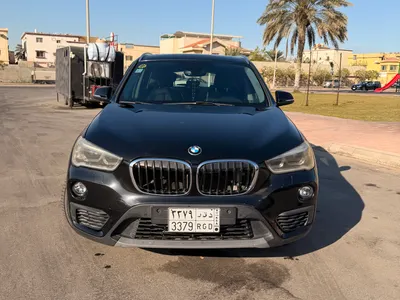 2020 بي ام دبليو الفئة اكس 1