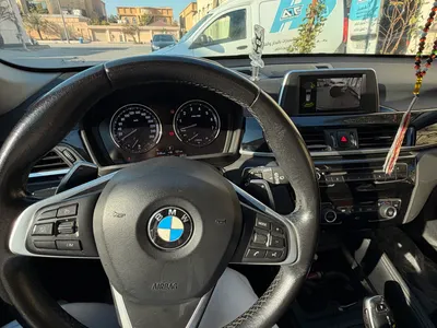 2020 بي ام دبليو الفئة اكس 1