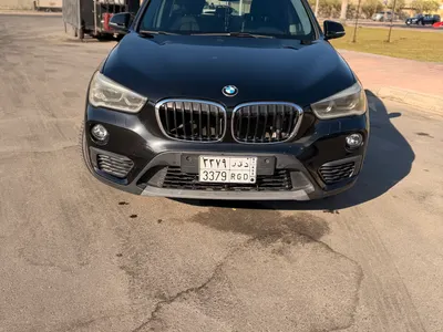 2020 بي ام دبليو الفئة اكس 1