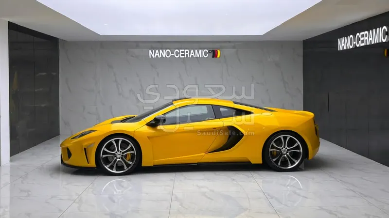 2013 مكلارين سي 12