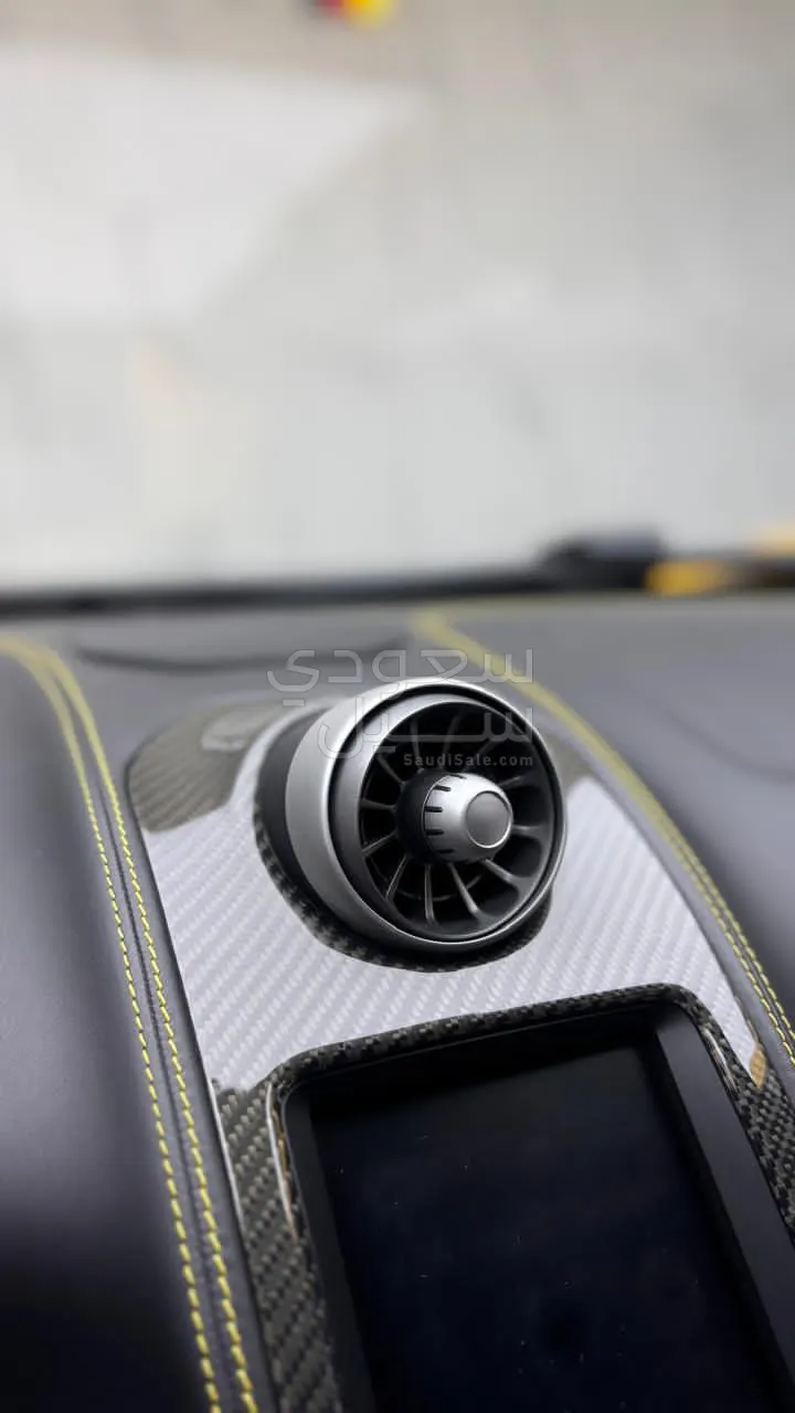 2013 مكلارين سي 12