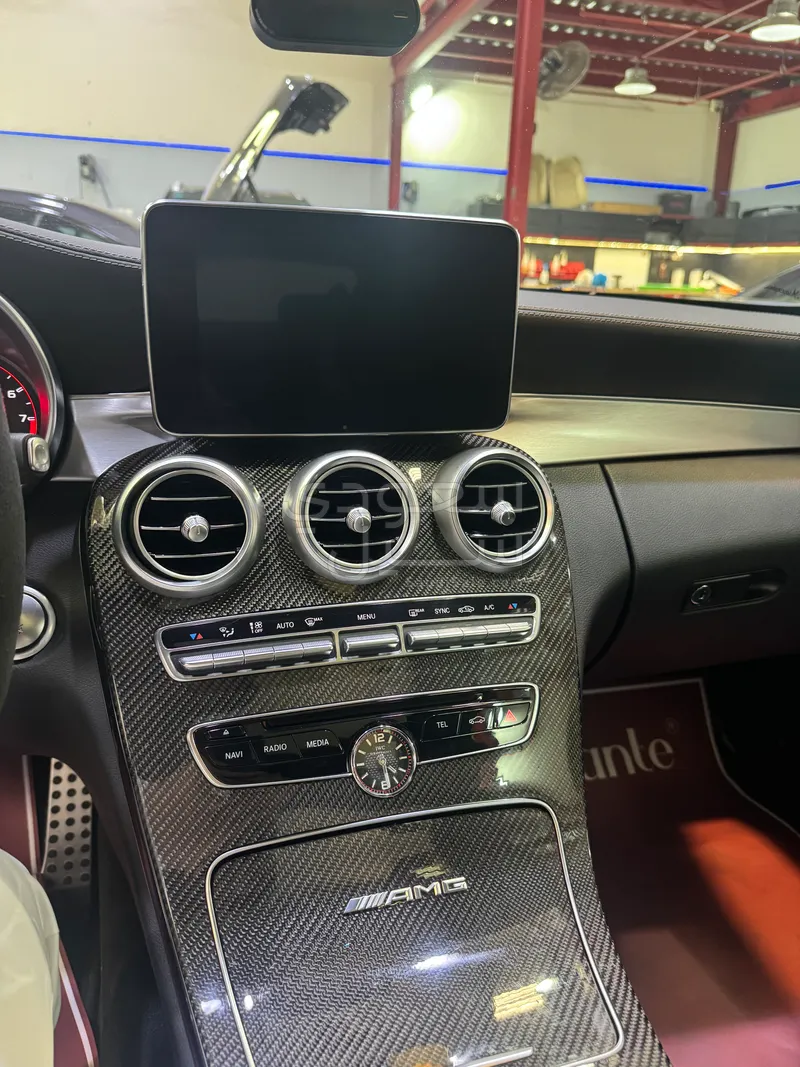 2017 مرسيدس - بنز سي 63إٍس أي إم جي