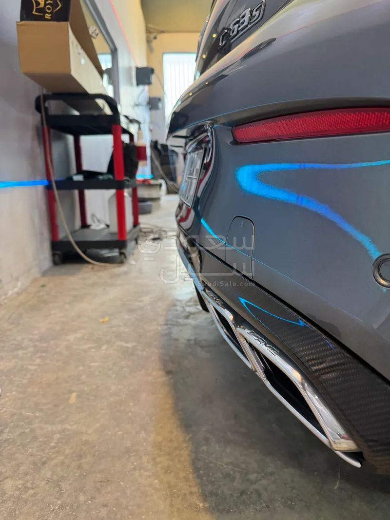 2017 مرسيدس - بنز سي 63إٍس أي إم جي