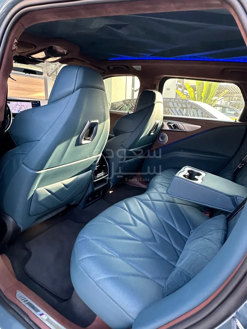 2023 بي ام دبليو اكس ام