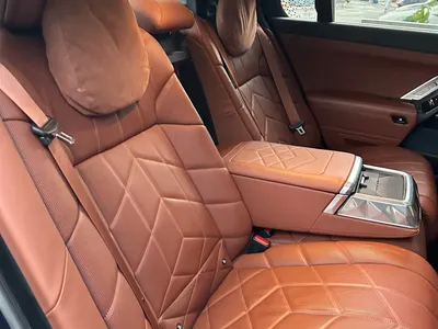 2023 بي ام دبليو الفئة السابعة 740 إل أي