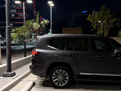 2023 تويوتا لاند كروزر في اكس