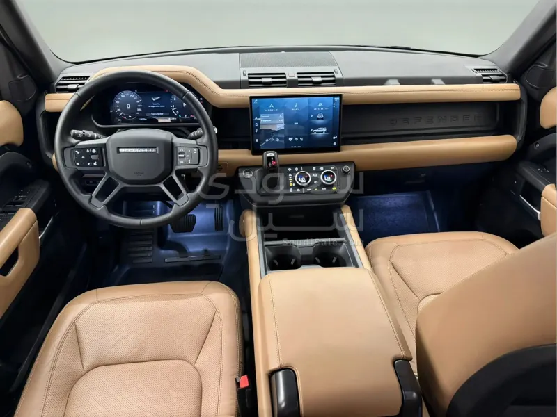 2025 لاند روفر ديفيندر اكس 110