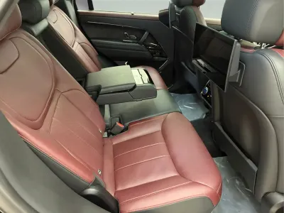 2025 لاند روفر رينج روفر سبورت اوتوبيوجرافي