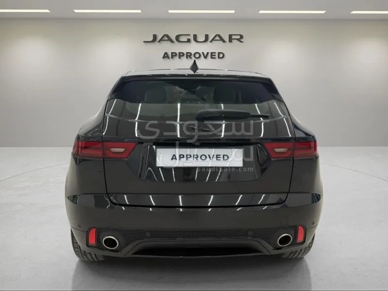 2024 جاكوار اي-بيس