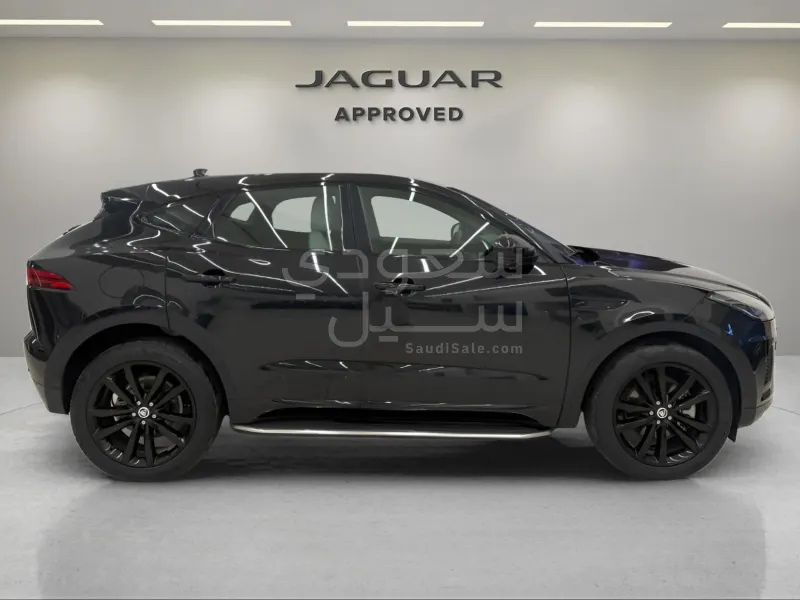 2024 جاكوار اي-بيس