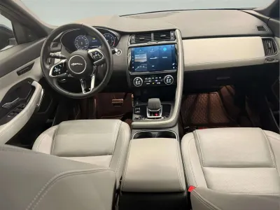 2024 جاكوار اي-بيس