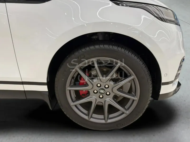 2025 لاند روفر رينج روفر فيلار اس اي