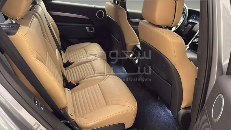 2025 لاند روفر ديسكفري