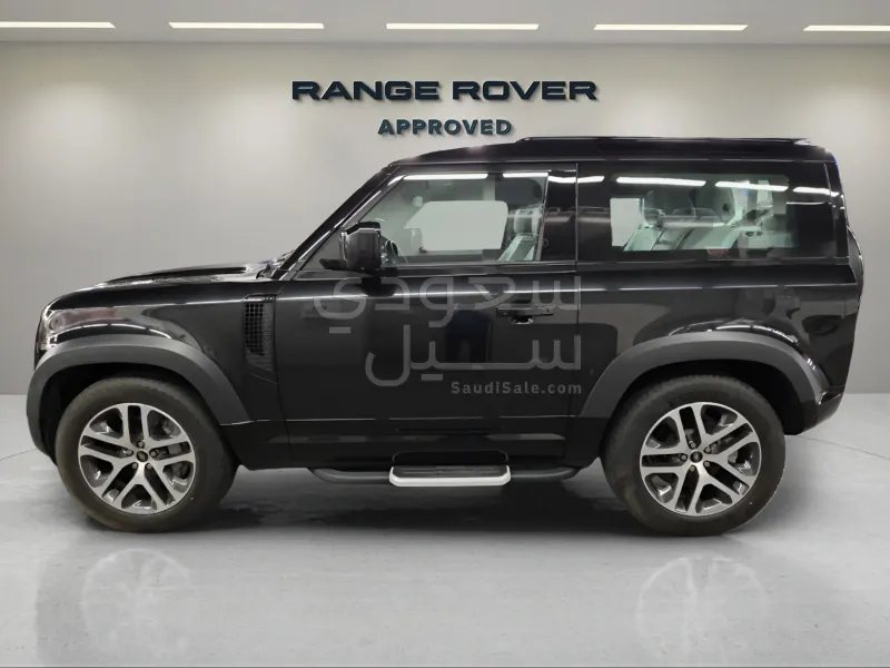 2025 لاند روفر ديفيندر 90