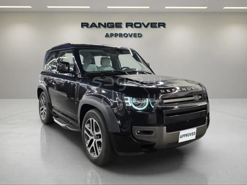 2025 لاند روفر ديفيندر 90