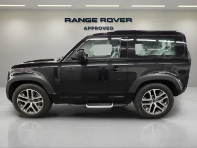 2025 لاند روفر ديفيندر 90