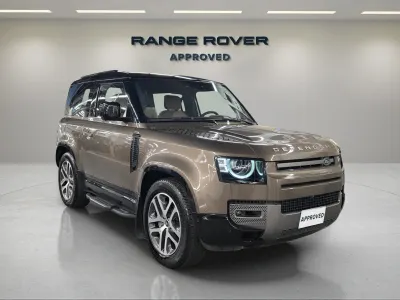 2025 لاند روفر ديفيندر اتش اس اي