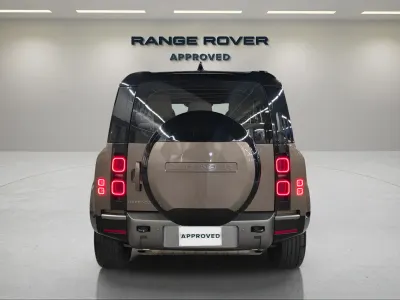 2025 لاند روفر ديفيندر اتش اس اي