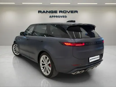 2023 لاند روفر رينج روفر سبورت فيرست اديشن