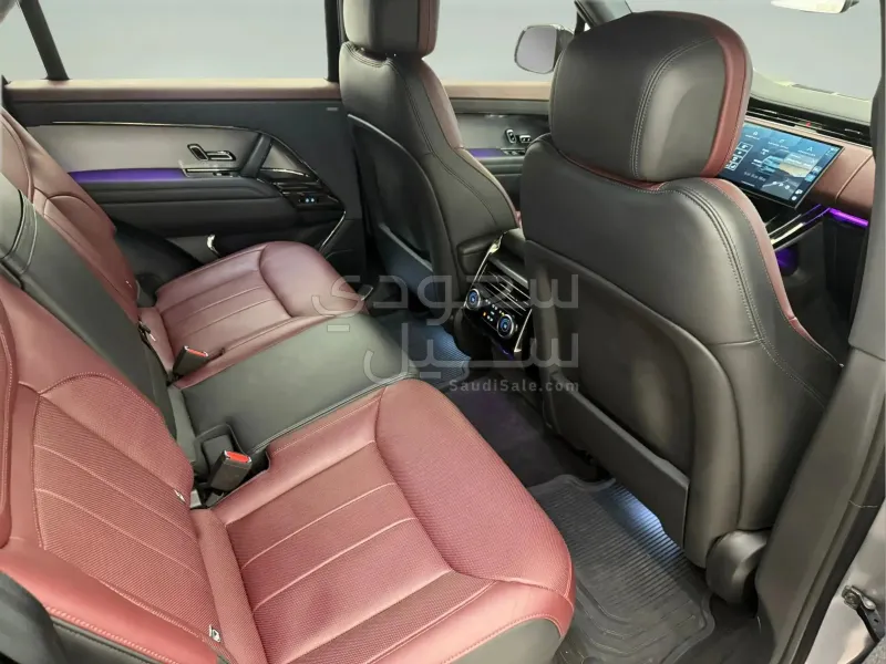 2024 لاند روفر رينج روفر سبورت اتش اس اي