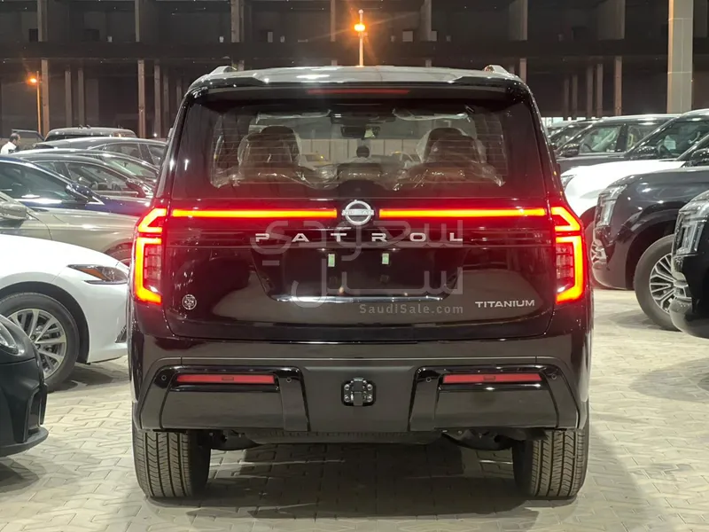 2026 نيسان باترول بلاتينيوم