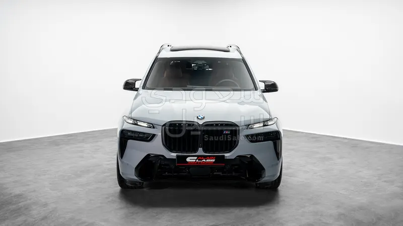 2025 بي ام دبليو الفئة اكس 7 إم كت