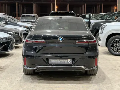 2026 بي ام دبليو الفئة السابعة 735أي