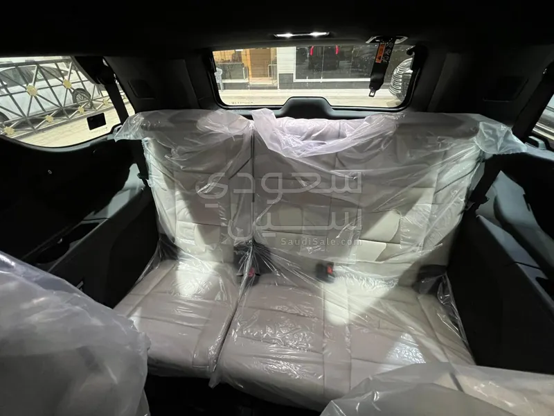 2025 كاديلاك اسكاليد سبورت