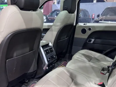 2020 لاند روفر رينج روفر سبورت اس اي