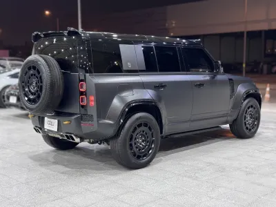 2023 لاند روفر ديفيندر