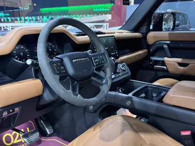 2023 لاند روفر ديفيندر