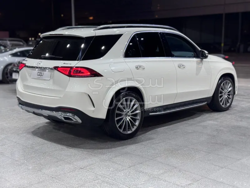 2020 مرسيدس - بنز جي إل إي 450