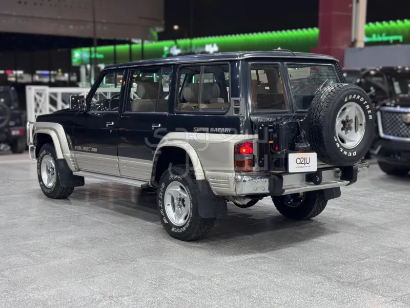 1994 نيسان باترول سفاري