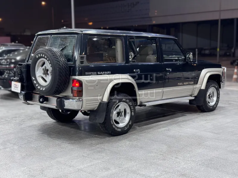 1994 نيسان باترول سفاري