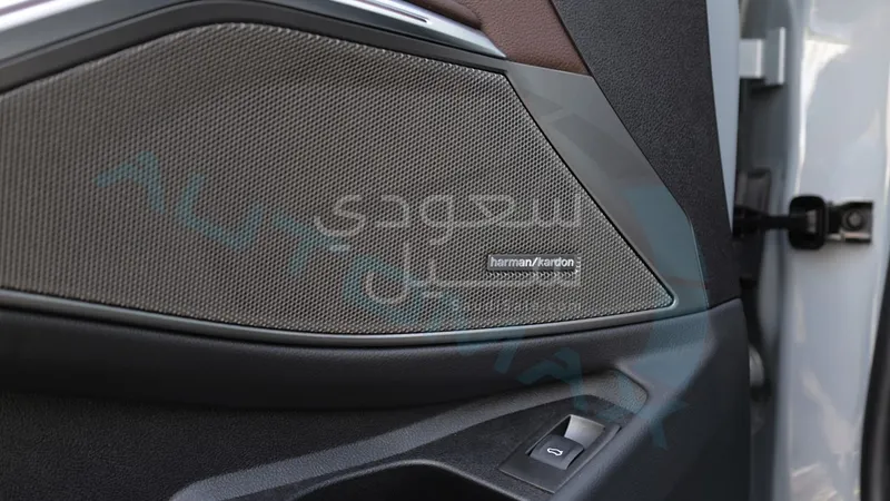 2025 بي ام دبليو الفئة الثالثة 330 أي