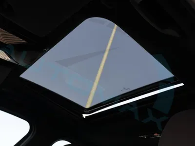 2025 بي ام دبليو الفئة الثالثة 330 أي