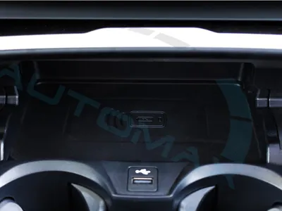 2025 بي ام دبليو الفئة الثالثة 330 أي