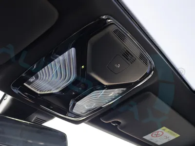 2025 بي ام دبليو الفئة الثالثة 330 أي