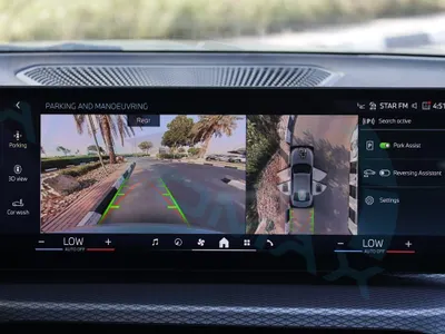 2025 بي ام دبليو الفئة الثالثة 330 أي