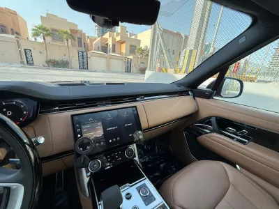 2023 لاند روفر رينج روفر اتش اس اي