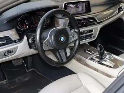 2020 بي ام دبليو الفئة السابعة 730 إل أي