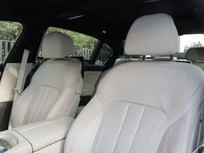 2020 بي ام دبليو الفئة السابعة 730 إل أي