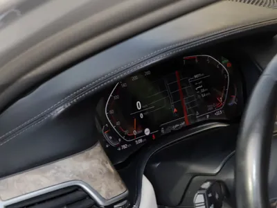 2020 بي ام دبليو الفئة السابعة 730 إل أي