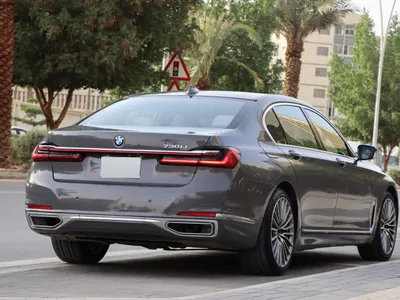 2020 بي ام دبليو الفئة السابعة 730 إل أي