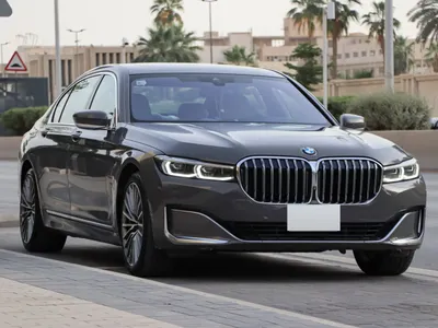 2020 بي ام دبليو الفئة السابعة 730 إل أي