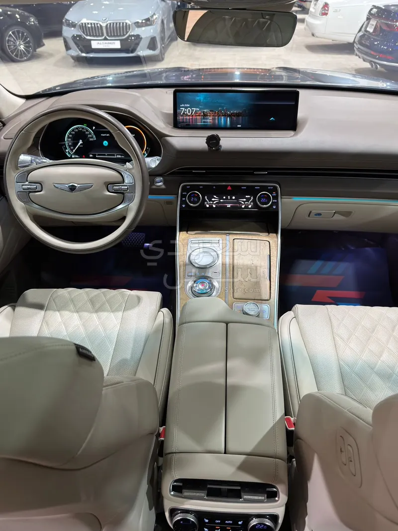 2022 جينيسيس جي في 80