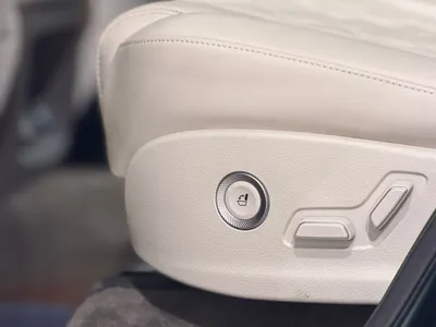 2022 جينيسيس جي في 80