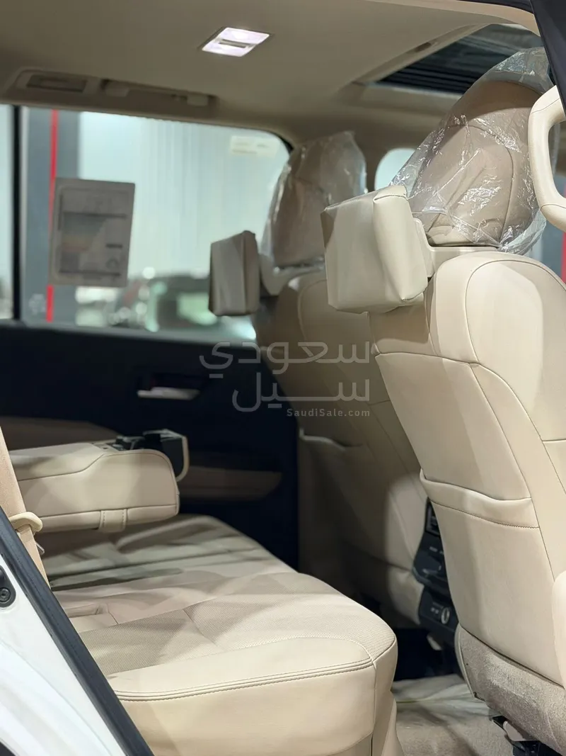 2022 تويوتا لاند كروزر جي اكس ار4