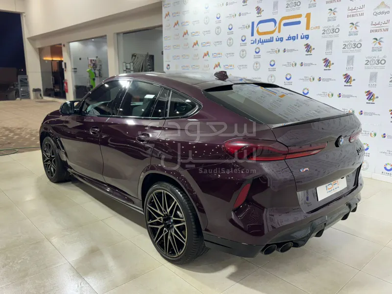 2022 بي ام دبليو الفئة اكس 6 إم كومبيتيشن