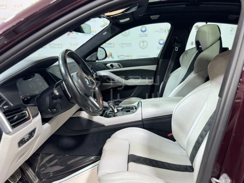 2022 بي ام دبليو الفئة اكس 6 إم كومبيتيشن